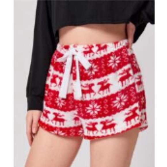 ROMWE 🎁 Plush Sherpa Fair Isle Lounge Shorts - Picture 1 of 16